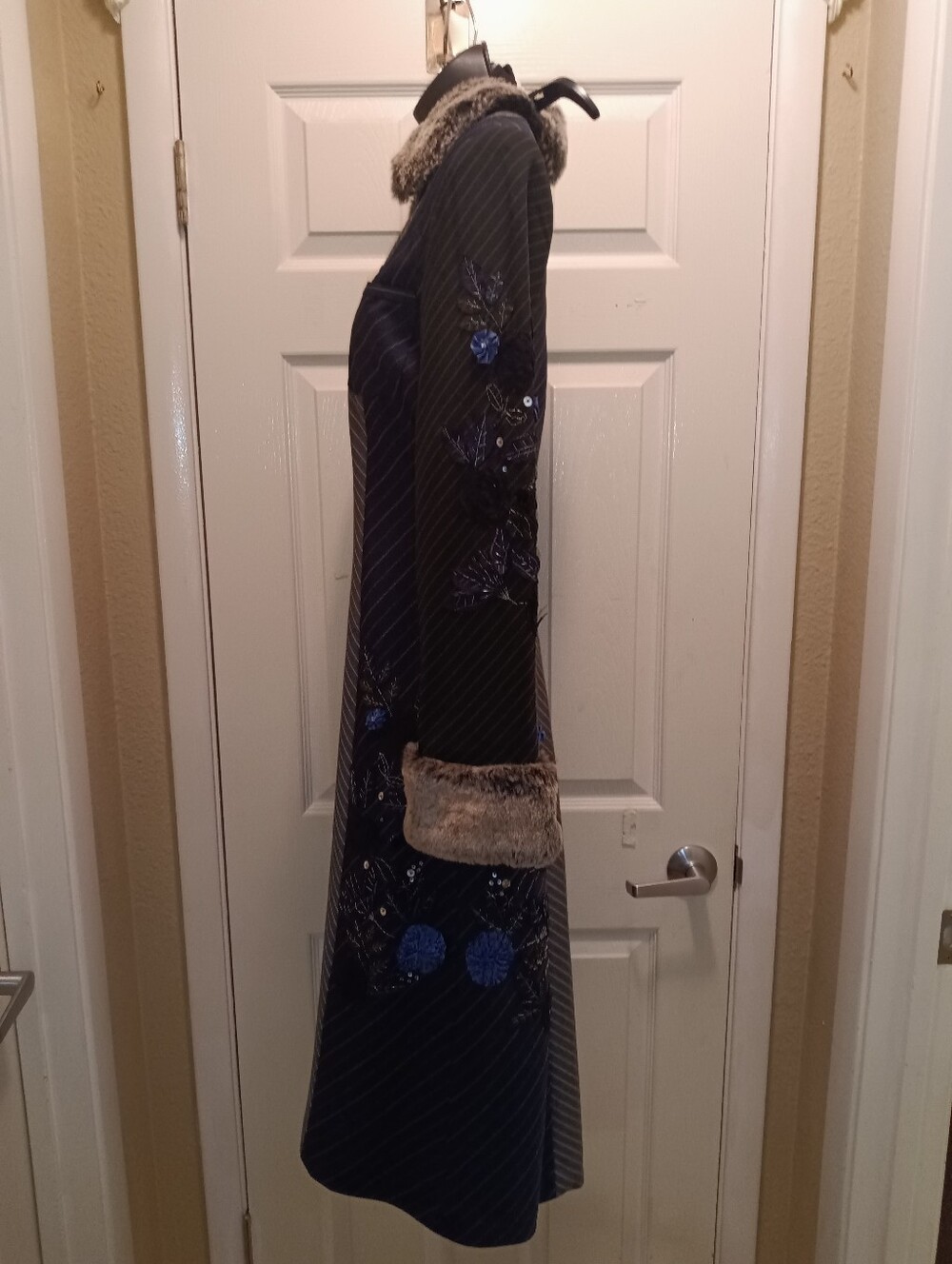 Price Firm Vintage Sue Wong Matching Coat & Dress Set Sz6 Black Blue Grey Beaded - Picture 8 of 12